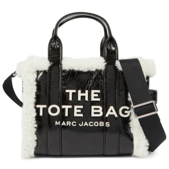 Marc Jacobs Handbags - EUC Shiny Calfskin Faux Shearling Small The Traveler Tote Bag Black